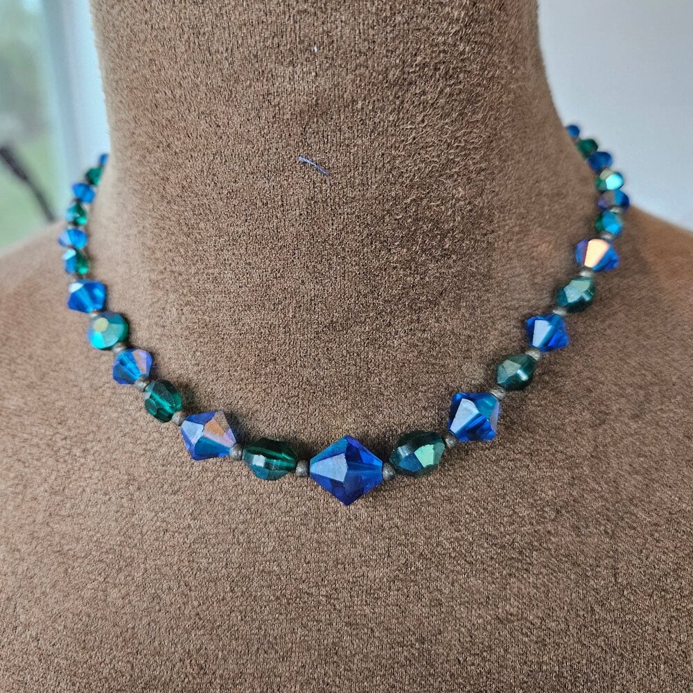 Vtg. Blue and Green Irridescent Glass Beaded Choker Necklace 15"
